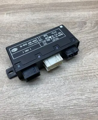 BMW 5 E39 Door control unit/module 6904247 5DK007048