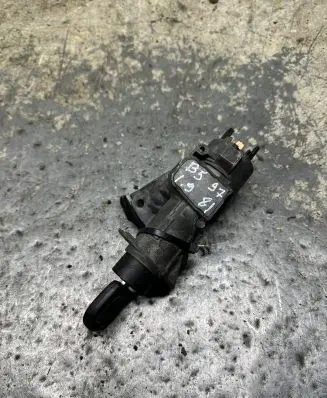 Volkswagen PASSAT B5 Ignition lock 4B0905851A