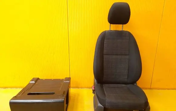 Mercedes-Benz V Class W447 Front driver seat 