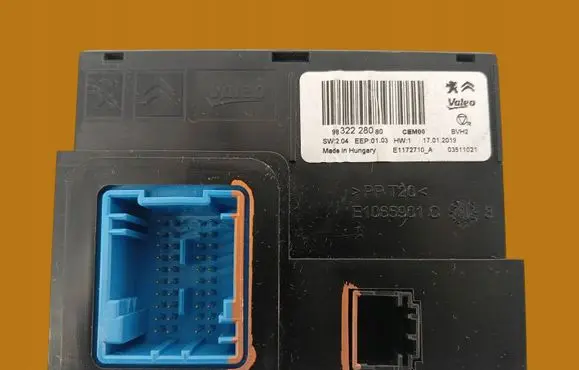 Citroen C3 Other control units/modules 9832228080