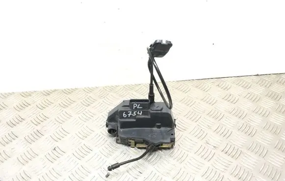 Renault Megane II Front door lock
