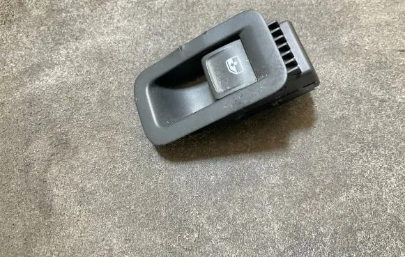 Volkswagen Golf VII Electric window control switch 5G0868345 5Q0959855M