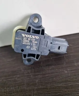 Volvo V60 Airbag deployment crash/impact sensor 30798030 101102301