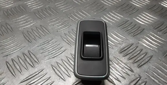 Jaguar F-Pace Electric window control switch GX7314717AC