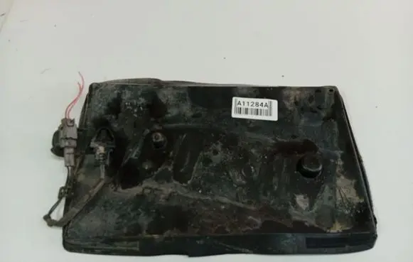 Subaru Legacy Battery box tray cover/lid 82122AJ001