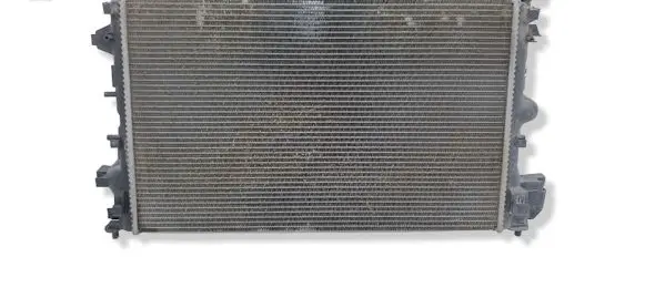 Opel Signum Coolant radiator 13196477