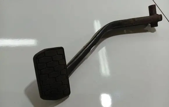 Jaguar XF Brake pedal 