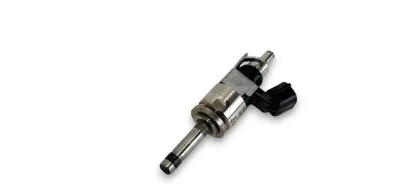 Mazda CX-30 Fuel injector PE2713250 52379