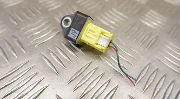 Lexus ES 250 - 300 - 330 Airbag deployment crash/impact sensor 8983147050