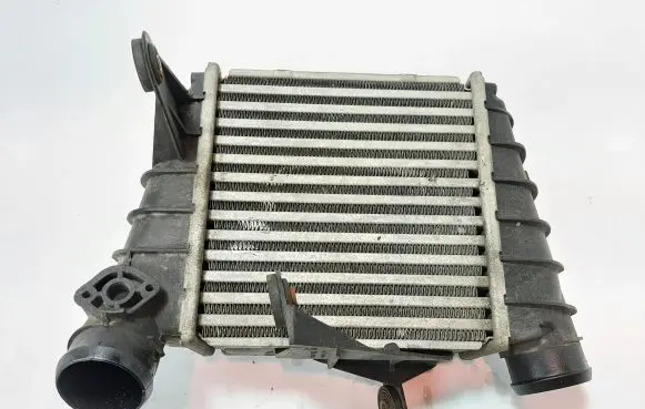 Skoda Fabia Mk2 (5J) Intercooler radiator 6Q0145804G