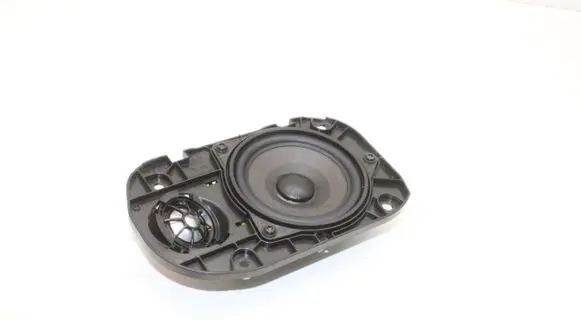 BMW 1 F40 Panel speaker 2622777 9362561