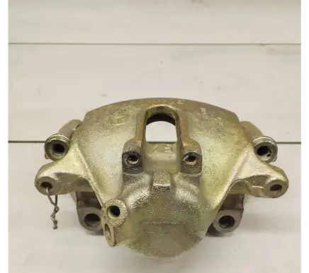 Mercedes-Benz 190 W201 Front brake caliper 0004205183 0004205383 0004206283