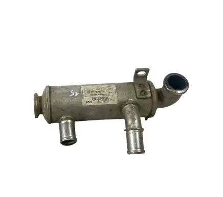 Ford Focus EGR valve cooler 3M5Q9F464BC VP1U3H9P445BB