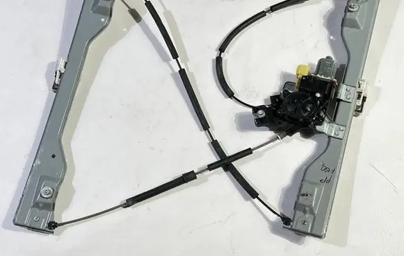 Ford F150 Front door window regulator with motor PODNOSNIKPPF150
