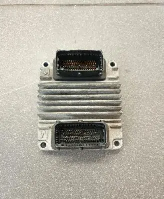 Isuzu D-Max Engine control unit/module ECU 8973525690
