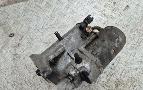 Toyota RAV 4 (XA20) Starter motor 2810064430 2280009221