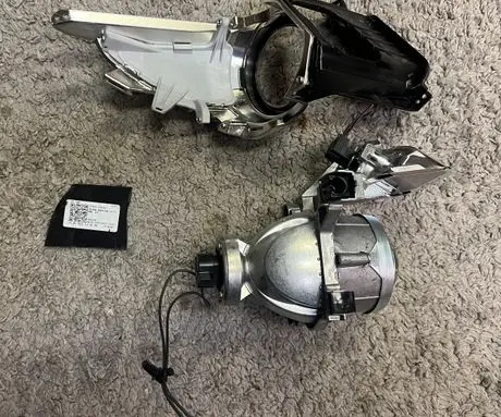 KIA Ceed Headlight part J792121030