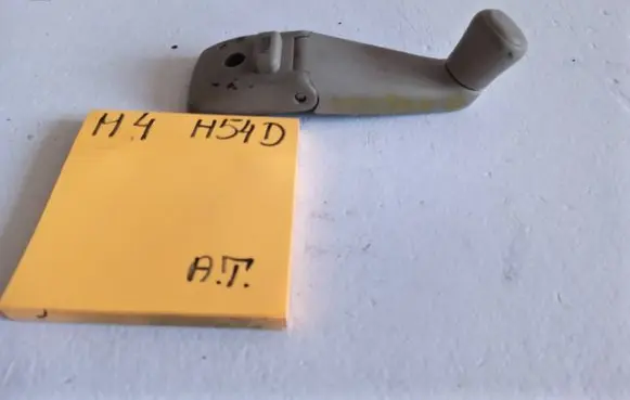 Opel Corsa C Rear door window winding handle 1212123