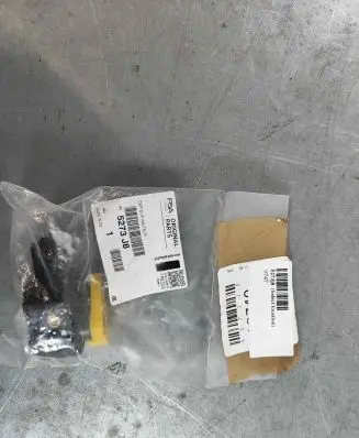 Citroen C6 Rear air suspension level height sensor 5273j8