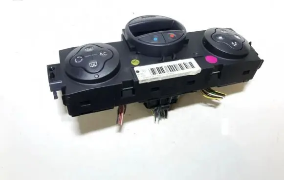 Renault Megane II Climate control unit 8200070752 69340005