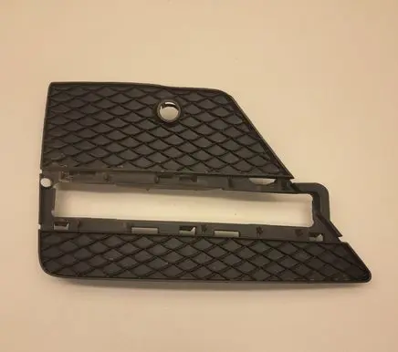 Mercedes-Benz GL X166 Front fog light trim/grill A1668852822
