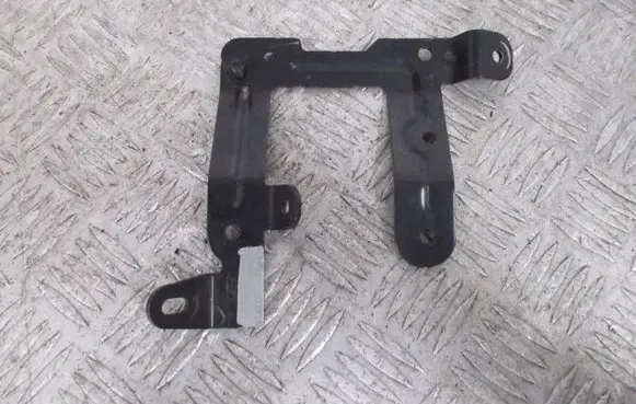 Ford Puma Engine mount bracket L1TT14A301CAB
