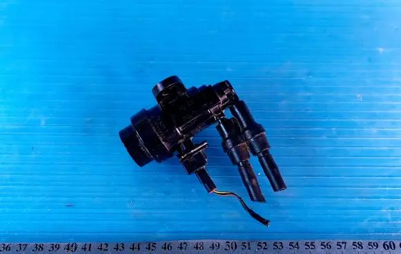 Ford Galaxy Turbo solenoid valve 95889J459