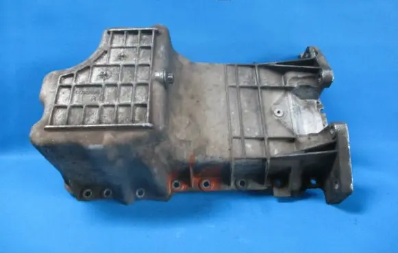 Chrysler 300C Oil sump