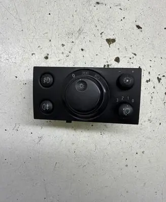 Opel Signum Light switch 13230797 LK04060052