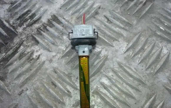 Audi A6 S6 C5 4B Outside/exterior temperature sensor 4b0820539 2005032039