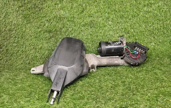 Mercedes-Benz E W210 Wiper motor 0390241429