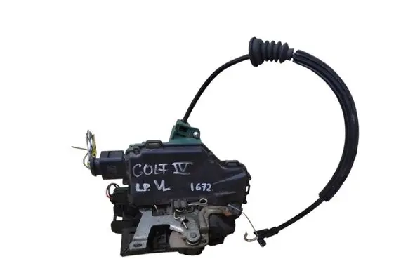 Volkswagen Golf IV Front door lock