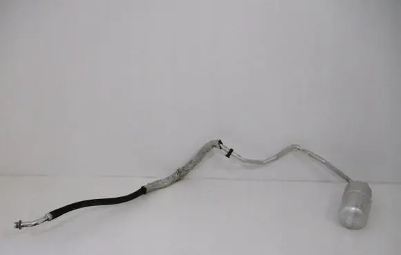 Air conditioning (A/C) pipe/hose