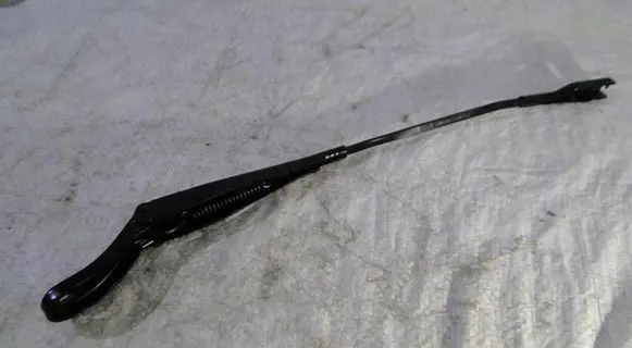 Opel Crossland X Front wiper blade arm