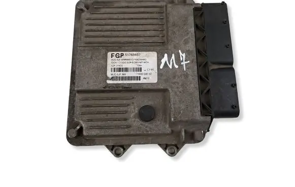 Fiat Idea Engine control unit/module 51768657 7160004502