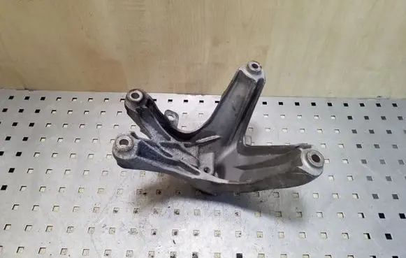 Audi A4 S4 B8 8K Engine mounting bracket 8K0199308AP
