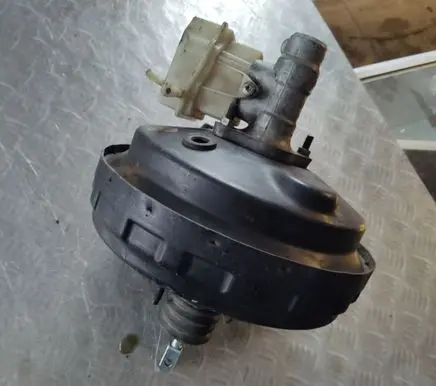 Renault Espace - Grand espace IV Brake booster 8200699126