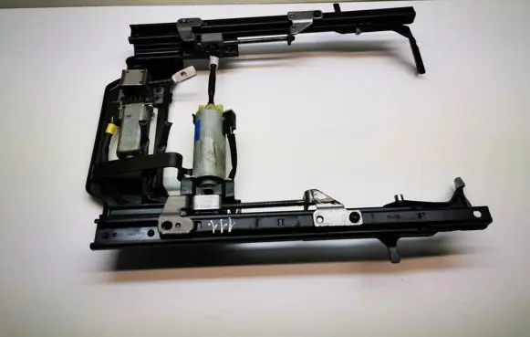 Mercedes-Benz S W221 Seat adjustment assembly A2219200187 0390203219 208201542
