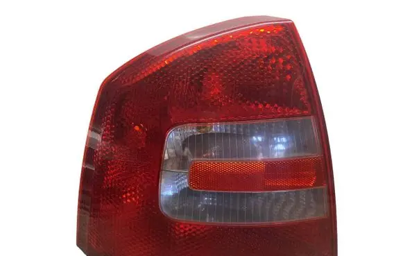 Skoda Octavia Mk2 (1Z) Rear/tail lights 1Z5945111A 1Z5945095A