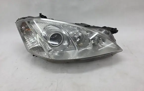 Mercedes-Benz S W221 Headlight/headlamp A2218200861