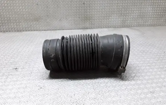 Peugeot 607 Air intake duct part 9634354380