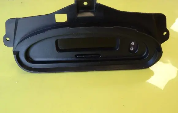 Renault Megane I Screen/display/small screen P8200028364A