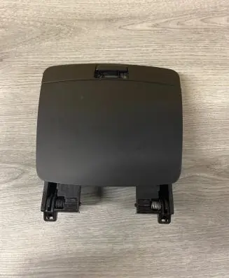 Hyundai i30 Glove box 847702L000