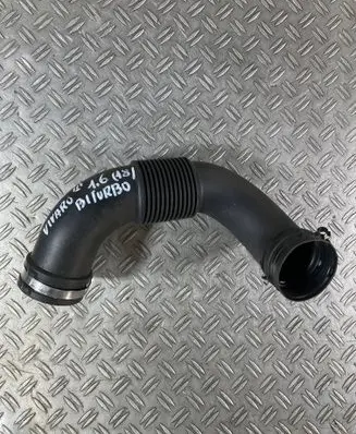 Opel Vivaro Air intake hose/pipe 1105223S01