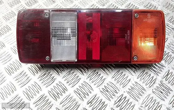 Rear/tail lights