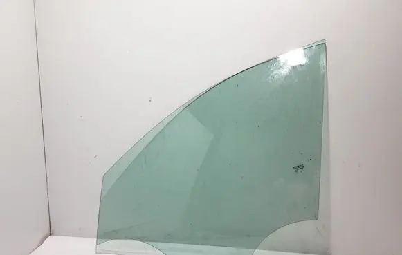 Renault Scenic E-Tech V Front door window glass four-door 803135725R