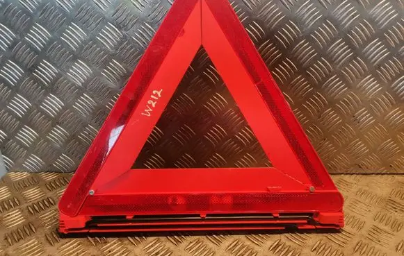 Mercedes-Benz E W212 Tool box 2048900197
