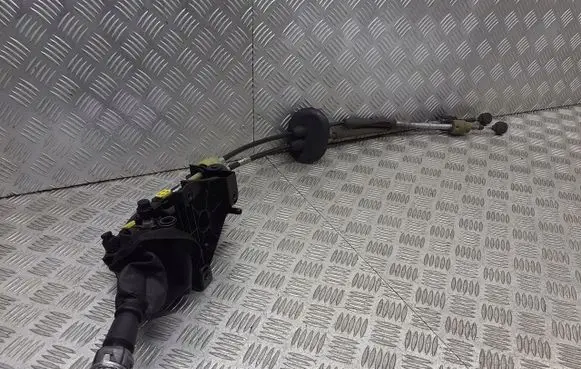 Citroen C4 I Picasso Gear selector/shifter in gearbox 