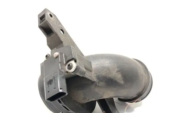 Ford Focus Mass air flow meter 7M5112B579BB