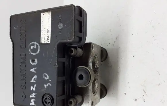 Mazda 6 ABS Pump GK2A437AO 2Z23DO998